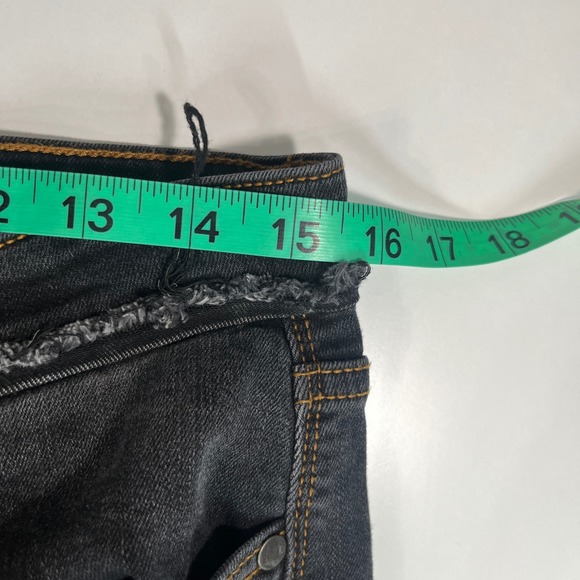 JUDY BLUE Slim Bootcut Jeans Women's Size 13 31 Black Frayed Hem - Picture 7 of 15